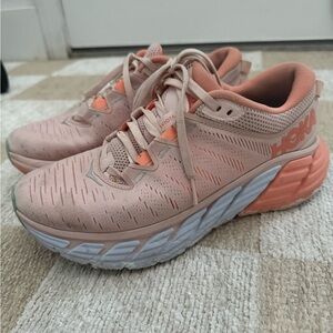 Hoka one gaviota 3 size 8